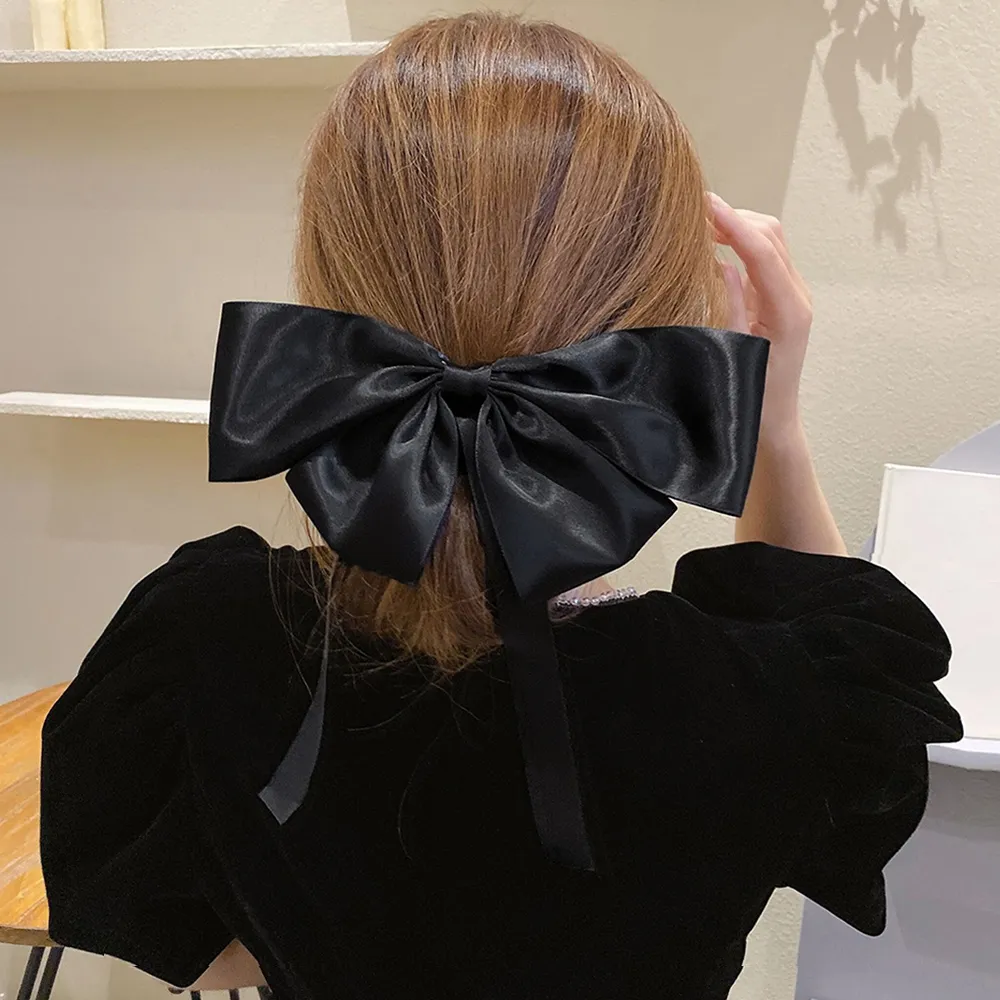 サテンビッグリボンバレッタ 韓国風ヘアアクセ 大きめレディース蝶々結髪飾り 大人可愛いプチプラ