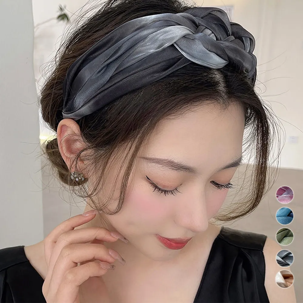 幅広タイプのトリプルブレイドデザイン｜痛くないお洒落な韓国風ヘアバンド 小顔見えも叶う大人可愛い髪飾り