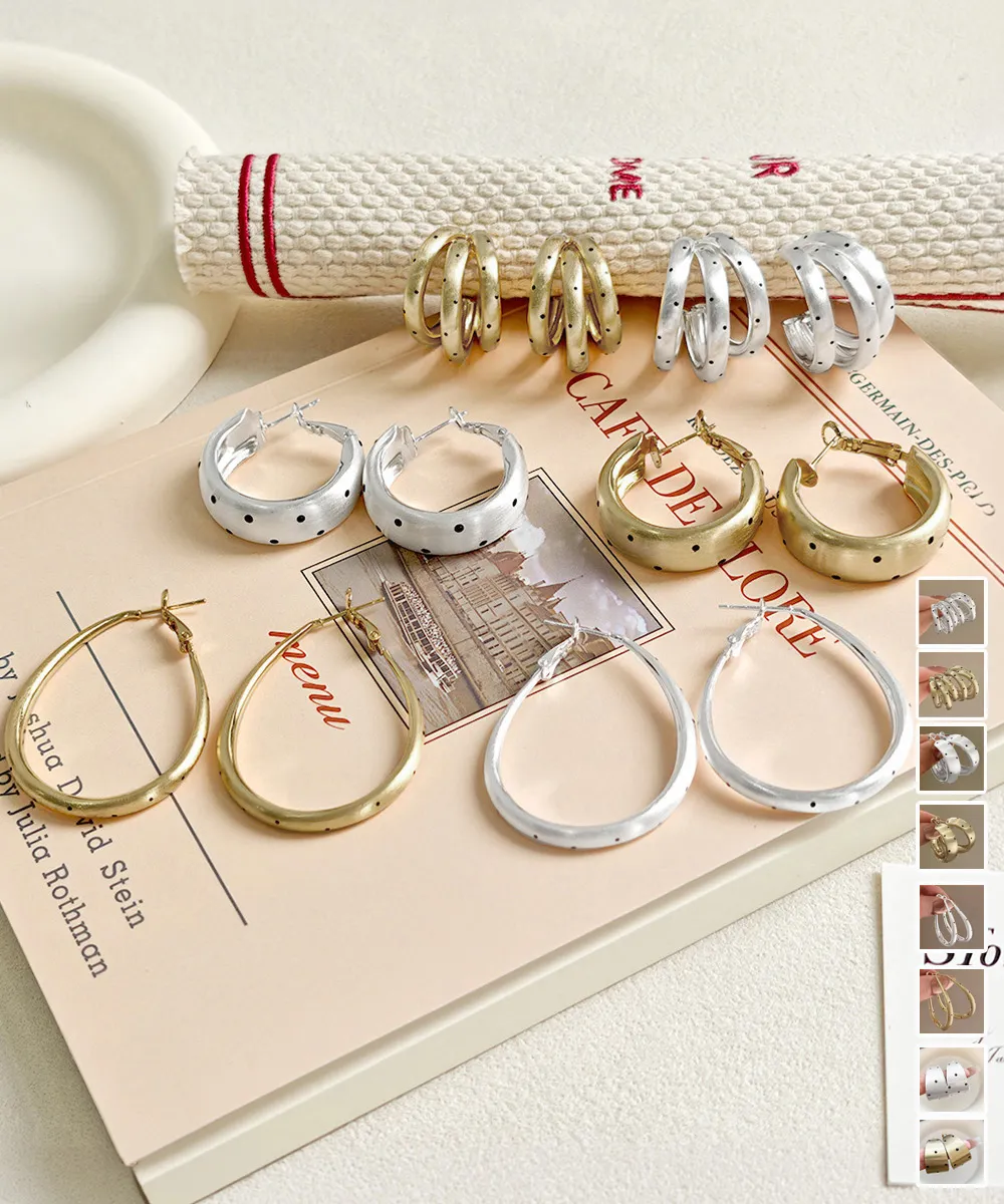 ドット柄フープピアス 大ぶりピアス