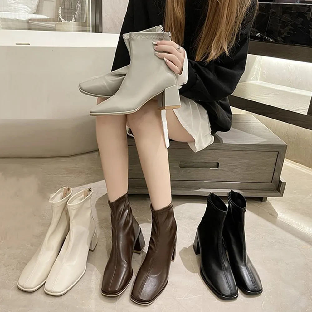 秋冬レディースミドルブーツ スクエアトゥ×チャンキーヒール ストレッチ素材で美脚&疲れにくいショートブーツ