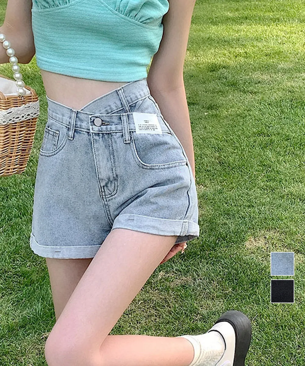 Aラインハイウエストデニムショートパンツ｜美脚効果で着やせ&大人可愛い夏コーデ