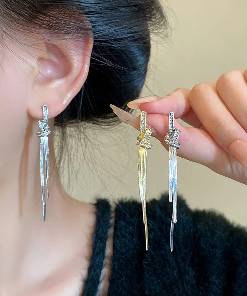 韓国風ロングチェーン揺れピアス キラキララインストーンで上品な大人可愛いデザイン