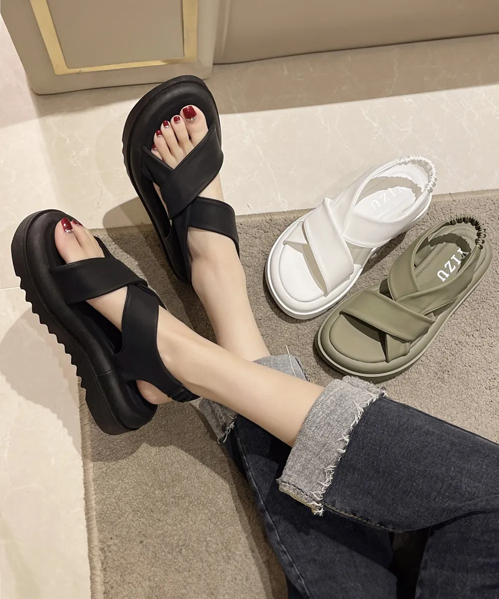 厚底クロスベルトサンダル 韓国風リゾートくつ フラットで歩きやすい美脚くつ | 夏のトラベル・カジュアルコーデに最適